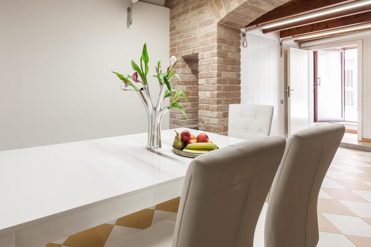 San Giacomo Rooms Cagliari Exteriör bild